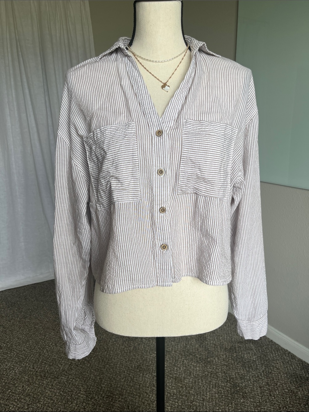Seersucker Cropped Button Down Shirt Brown White Stripe Roll Tab Top Large